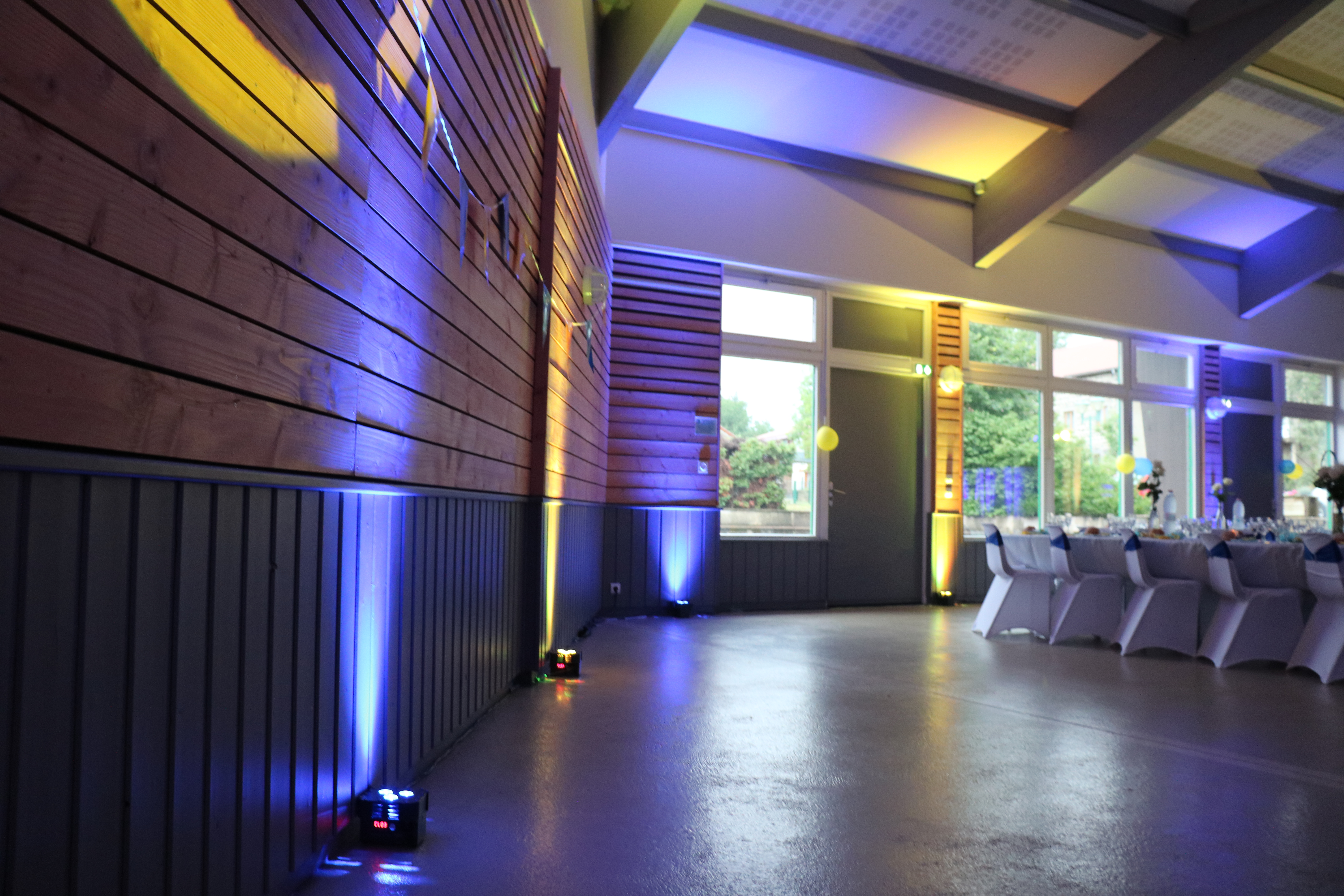 Eclairage architectural bicolore sur le thème ASM