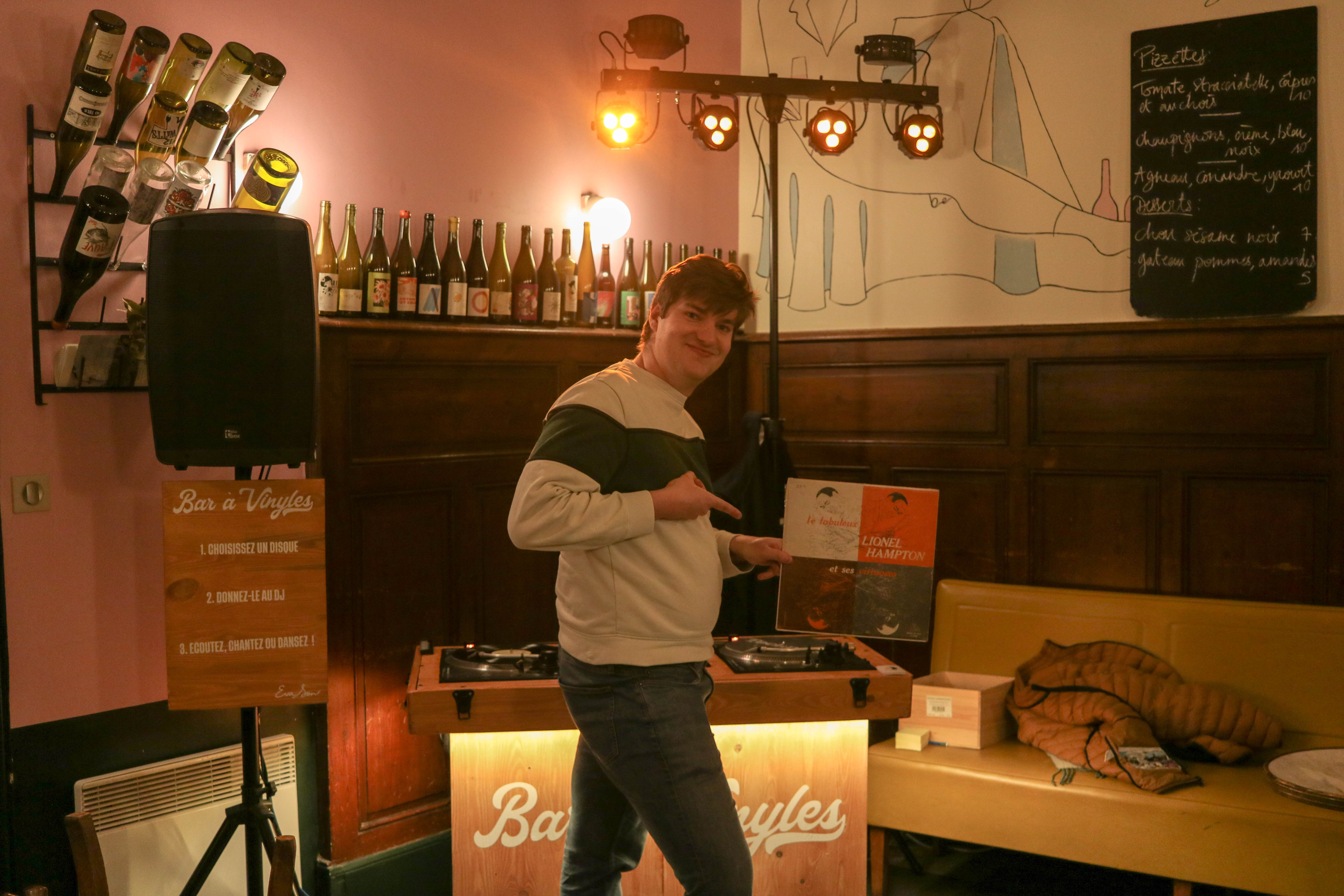 Invité qui choisi un disque