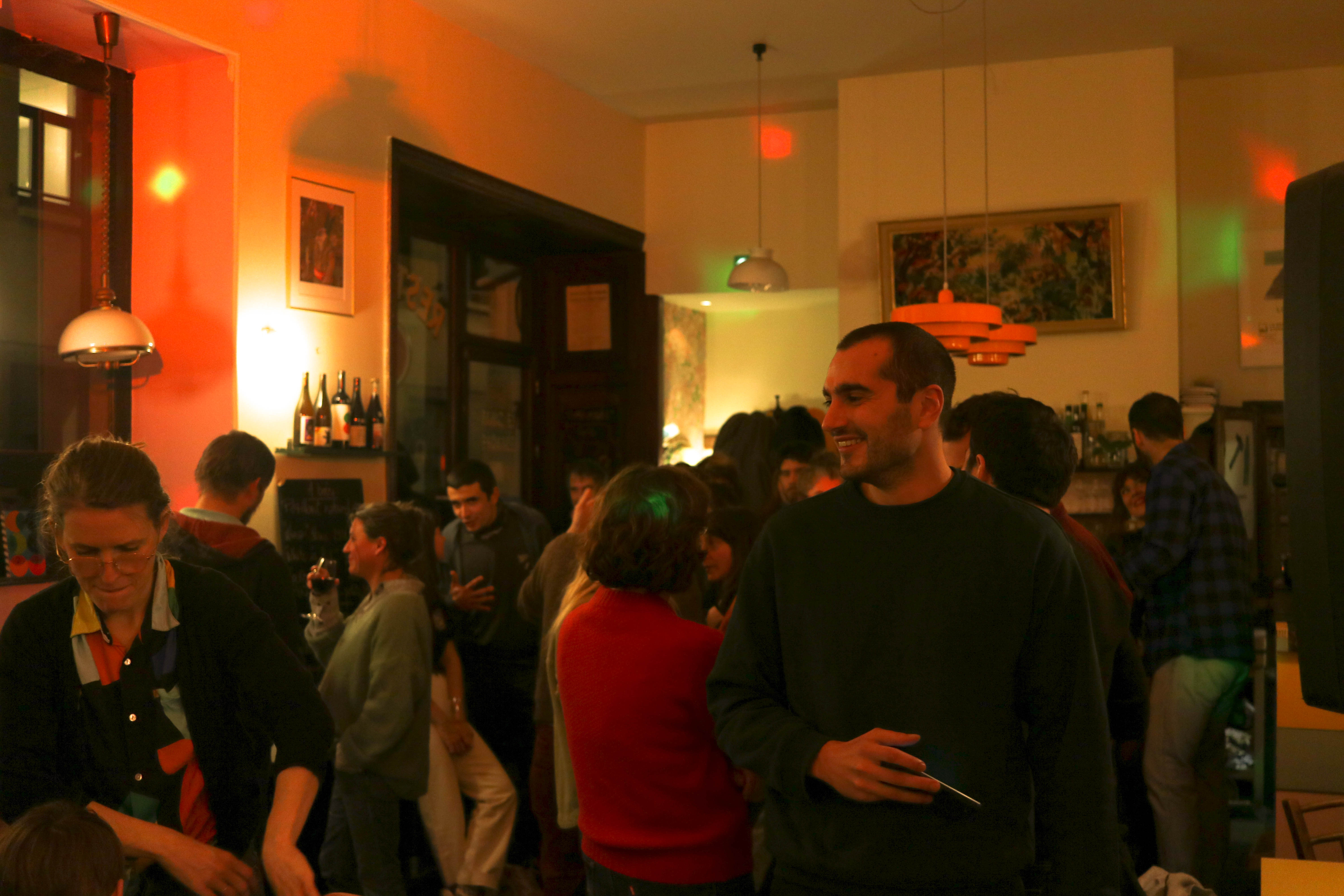 Bar à vinyles dans un restaurant